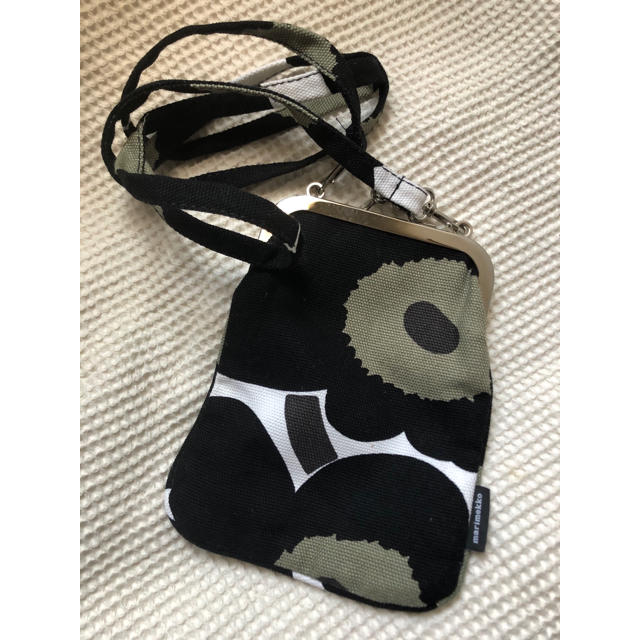 marimekko(マリメッコ)のmarimekko Pieni Unikko Roosa ポシェット レディースのバッグ(ショルダーバッグ)の商品写真