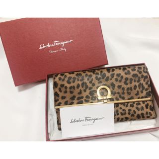 サルヴァトーレフェラガモ(Salvatore Ferragamo)のFerragamo ヒョウ柄 財布 希少(財布)