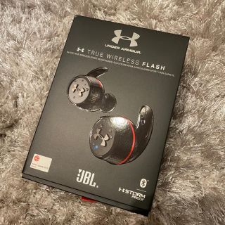 アンダーアーマー(UNDER ARMOUR)のJBL × アンダーアーマー ワイヤレスイヤホン(ヘッドフォン/イヤフォン)