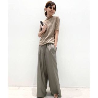 アパルトモンドゥーズィエムクラス(L'Appartement DEUXIEME CLASSE)のL'Appartement  Rerax Wide pants カーキ(カジュアルパンツ)