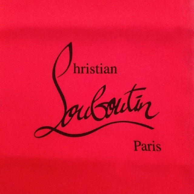 Christian Louboutin(クリスチャンルブタン)のルブタン 巾着 レディースのファッション小物(ポーチ)の商品写真