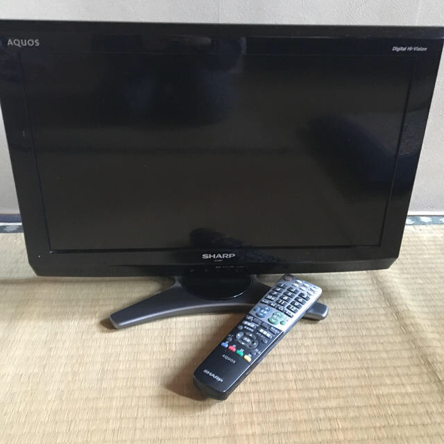 アクオス 液晶テレビ ２０インチ