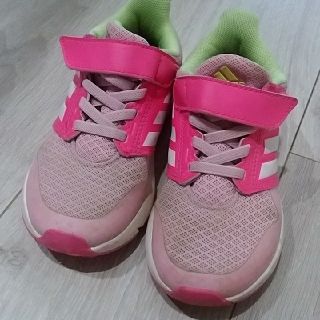 アディダス(adidas)のお値下げ🌼adidas🌼女の子シューズ17センチ(スニーカー)