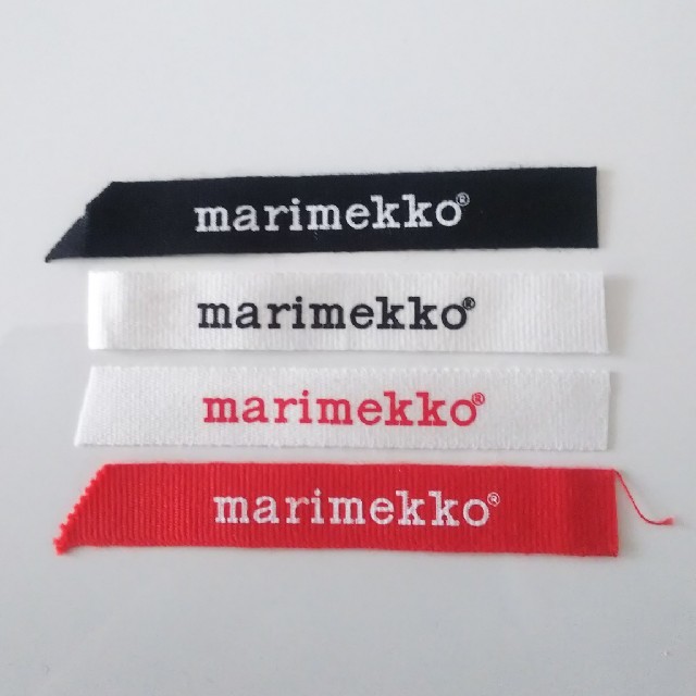 marimekko(マリメッコ)のマリメッコ ロゴリボン ハンドメイドの素材/材料(各種パーツ)の商品写真