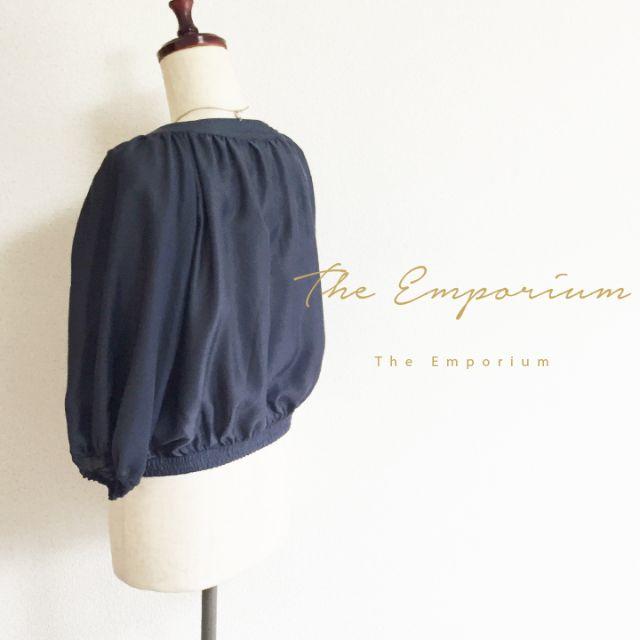 THE EMPORIUM(ジエンポリアム)のTHE EMPORIUM☆軽めノーカラージャケット レディースのジャケット/アウター(ノーカラージャケット)の商品写真