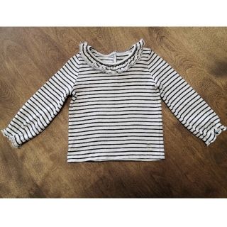 プチバトー(PETIT BATEAU)の「muu様専用」プチバトー フリル襟付きボーダートップス　18m(シャツ/カットソー)