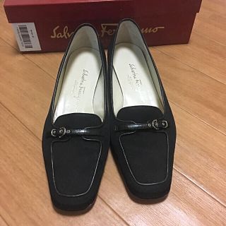 フェラガモ(Ferragamo)の未使用フェラガモ ローファー パンプス(ハイヒール/パンプス)