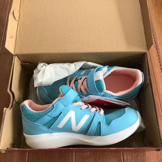 ニューバランス(New Balance)の未使用　ニューバランス570  女の子　靴21センチ(スニーカー)