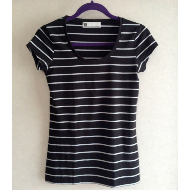 UNIQLO(ユニクロ)のぽんちゃんさま専用 ユニクロ ワイヤレスブラ・SLY Tシャツ レディースの下着/アンダーウェア(ブラ)の商品写真