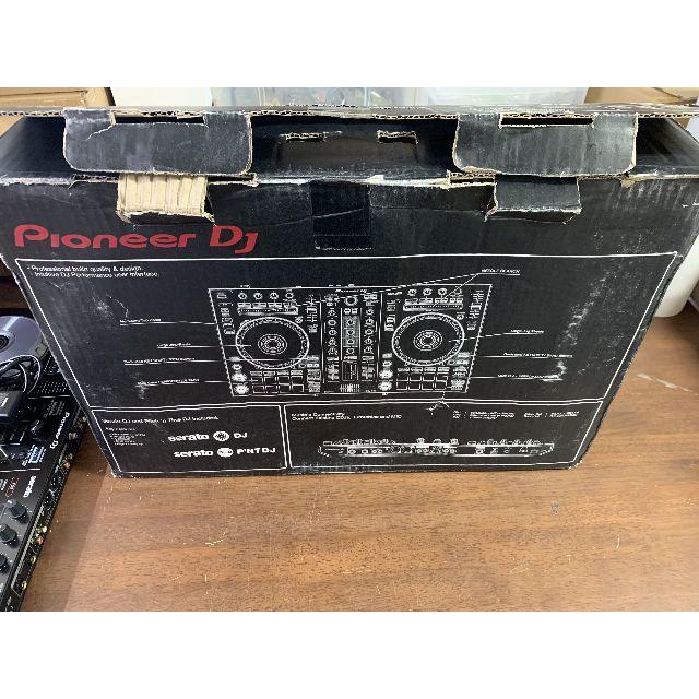 Pioneer(パイオニア)の【美品】DDJ-SR2 【現場でのSerato DJ使用率No.1MIDIコン】 楽器のDJ機器(DJコントローラー)の商品写真