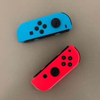 ニンテンドースイッチ(Nintendo Switch)の任天堂スイッチ　switch  コントローラー　ジャンク(家庭用ゲーム機本体)