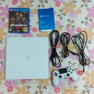 プレイステーション4(PlayStation4)のPS4本体 500GB(家庭用ゲーム機本体)