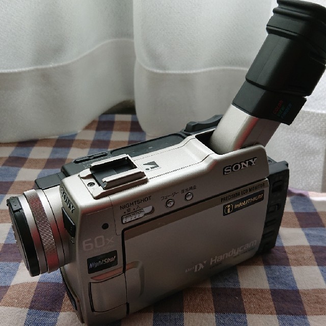 SONY(ソニー)のSONY デジタルビデオカメラ  DCR-TRV9 スマホ/家電/カメラのカメラ(ビデオカメラ)の商品写真