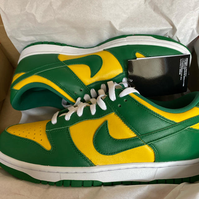 NIKE(ナイキ)のナイキ　ダンク　LOW BRAZIL メンズの靴/シューズ(スニーカー)の商品写真