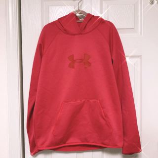 アンダーアーマー(UNDER ARMOUR)のUNDER ARMOUR パーカー(パーカー)