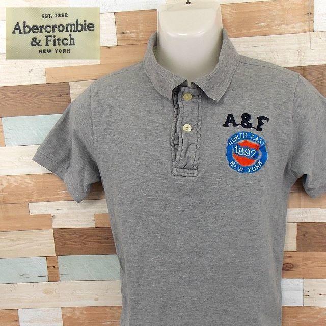 【Abercrombie&Fitch】 美品 アバクロ グレー半袖ポロシャツ L メンズのトップス(ポロシャツ)の商品写真