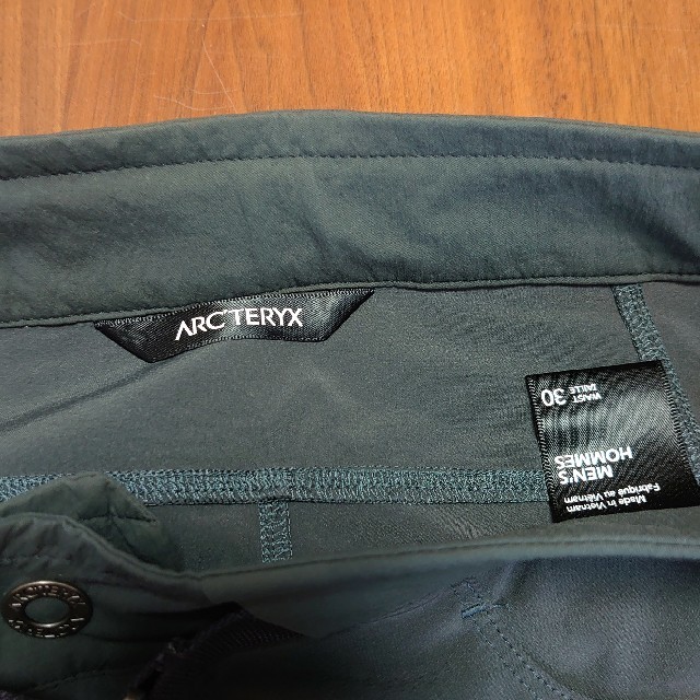 ARC'TERYX(アークテリクス)のアークテリクス ショートパンツ ARC’TERYX スポーツ/アウトドアのアウトドア(登山用品)の商品写真