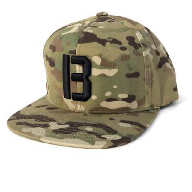 B SNAPBACK HAT - MULTI CAM GREEN