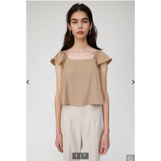 マウジー(moussy)のmoussy Back open frill トップス(カットソー(半袖/袖なし))