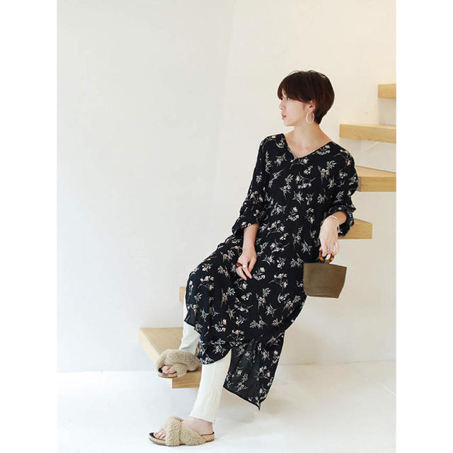 TODAYFUL(トゥデイフル)のwasabi様専用♡ TODAYFUL Back Twist Dress レディースのワンピース(ロングワンピース/マキシワンピース)の商品写真