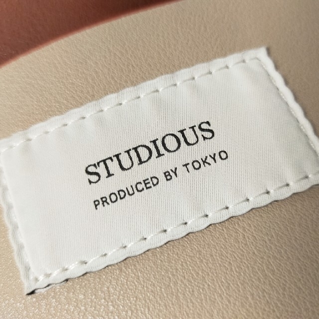 STUDIOUS(ステュディオス)の【STUDIOUS】【美品】バイカラーエコレザートート レディースのバッグ(トートバッグ)の商品写真