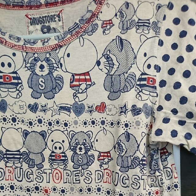 drug store's(ドラッグストアーズ)のﾄﾞﾗｯｸﾞｽﾄｱｰｽﾞ☆ 半袖Tシャツ ｻｲｽﾞ150 キッズ/ベビー/マタニティのキッズ服男の子用(90cm~)(Tシャツ/カットソー)の商品写真