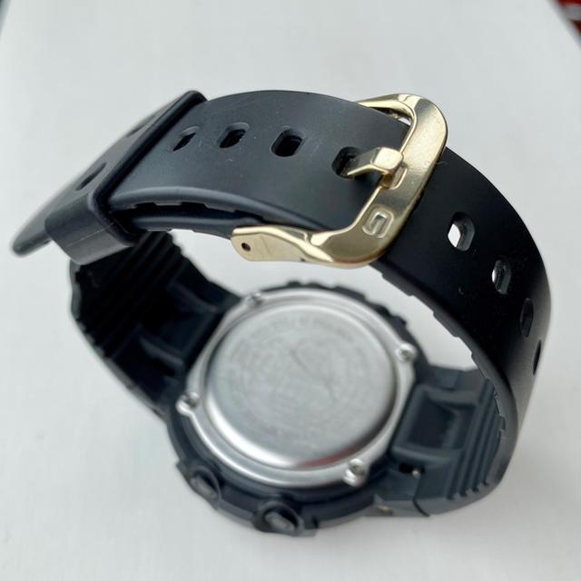 G-SHOCK(ジーショック)のG-SHOCK Gショック AWG-500J ソーラー充電式 メンズの時計(腕時計(デジタル))の商品写真