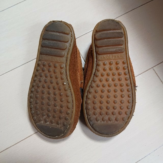 Minnetonka(ミネトンカ)のMINNETONKA ミネトンカ サンダーバード モカシン   キッズ/ベビー/マタニティのベビー靴/シューズ(~14cm)(フラットシューズ)の商品写真