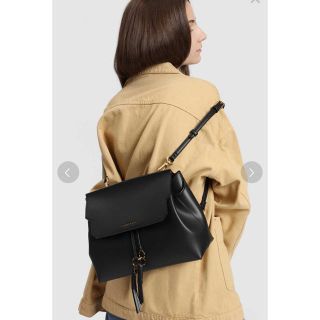 チャールズアンドキース(Charles and Keith)のチャールズアンドキース　バックパック　リュック(リュック/バックパック)