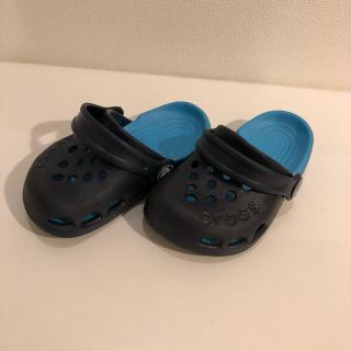 クロックス(crocs)のサンダル　クロックス　C6(14.0cm )キッズ　ブルー(サンダル)