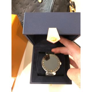 ルイヴィトン(LOUIS VUITTON)のLouis Vitton Black leather watch (腕時計(デジタル))