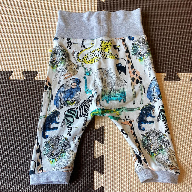 NEXT(ネクスト)のnext babyパンツ キッズ/ベビー/マタニティのベビー服(~85cm)(パンツ)の商品写真