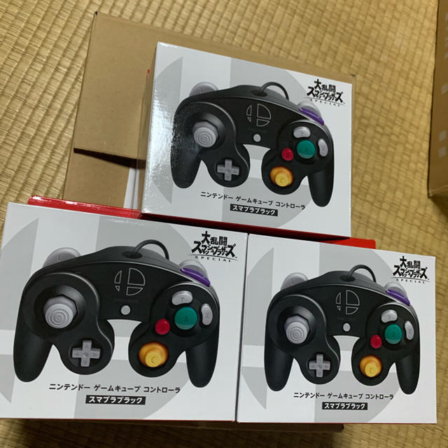 コントローラーゲーキューブコントローラー GCコン　3個セット