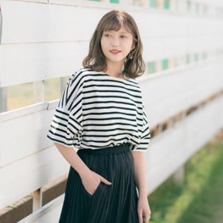 シマムラ(しまむら)の新品　プチプラのあや　ボーダー  ユルT(Tシャツ(半袖/袖なし))