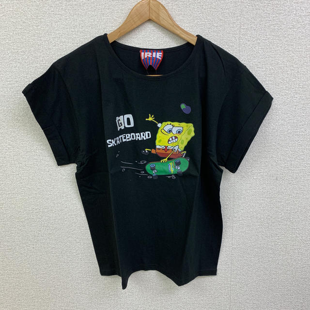 IRIE LIFE(アイリーライフ)の◆新品未使用◆irie life スポンジボブ　Tシャツ　ブラック　ワンサイズ レディースのトップス(Tシャツ(半袖/袖なし))の商品写真