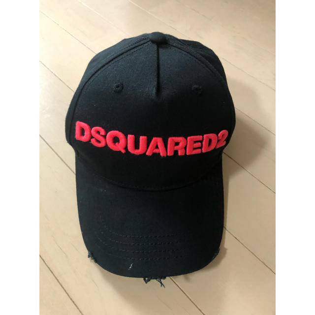 DSQUARED2(ディースクエアード)のディースクエアードロゴキャップ帽子黒 レディースの帽子(キャップ)の商品写真