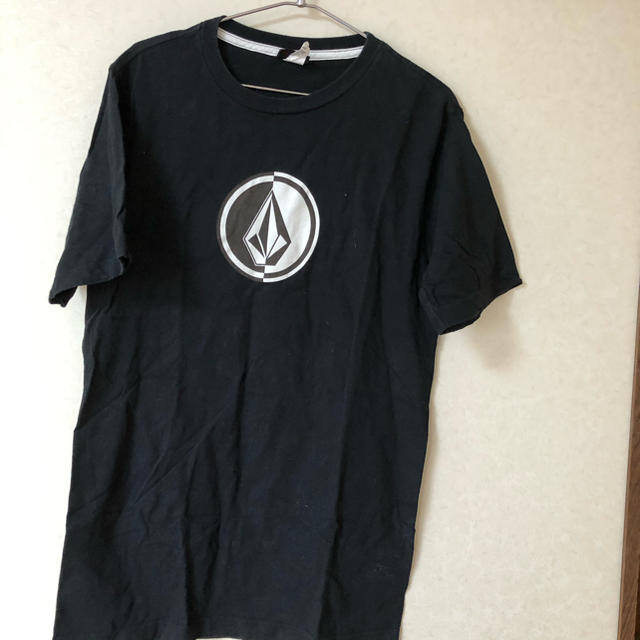 volcom(ボルコム)のボルコム　黒Tシャツ メンズのトップス(Tシャツ/カットソー(半袖/袖なし))の商品写真
