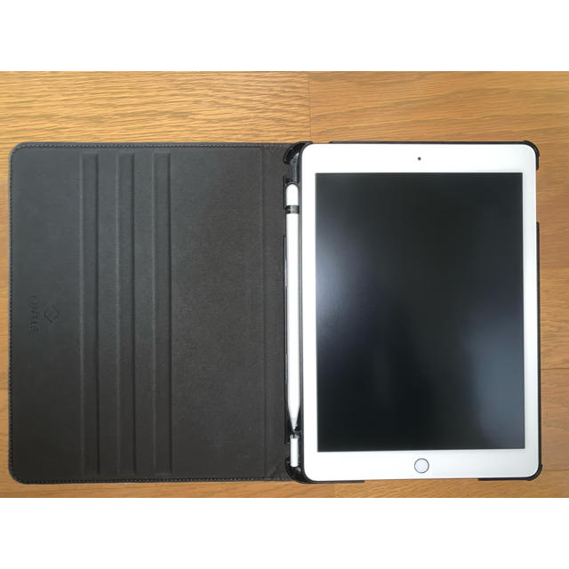 iPad 第6世代 32GB シルバーwifiモデル & Pencil 第1世代 1