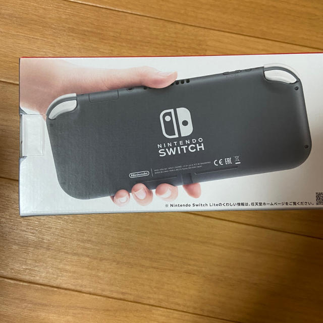 Nintendo Switch(ニンテンドースイッチ)のNintendo Switch  Lite 　グレー エンタメ/ホビーのゲームソフト/ゲーム機本体(携帯用ゲーム機本体)の商品写真