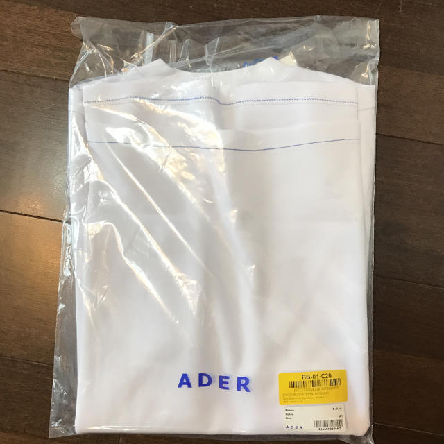 ader error アダーエラー Tシャツ 未使用品 メンズのトップス(Tシャツ/カットソー(半袖/袖なし))の商品写真