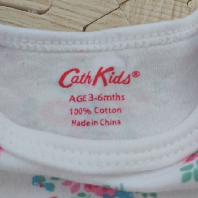 Cath Kidston(キャスキッドソン)のキャス・キッドソン ロンパース キッズ/ベビー/マタニティのベビー服(~85cm)(ロンパース)の商品写真