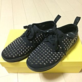 ドクターマーチン(Dr.Martens)のDr.Martens☆スタッズスニーカー(スニーカー)