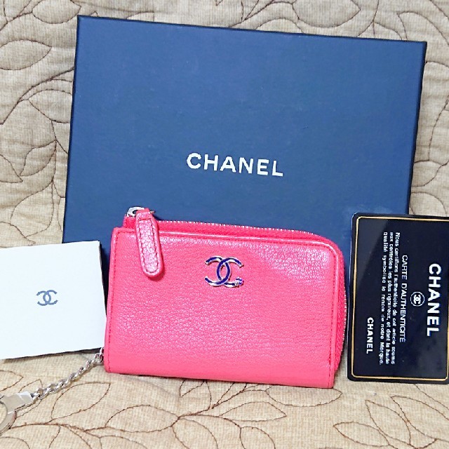 CHANEL(シャネル)の【けいな様ご専用】シャネルの可愛いすぎるピンクのキーケースです✨ レディースのファッション小物(キーケース)の商品写真