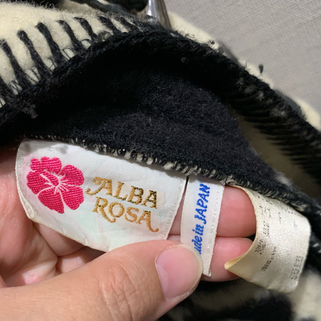 ALBA ROSA(アルバローザ)の ALBA ROSA 升目コート レディースのジャケット/アウター(ダッフルコート)の商品写真