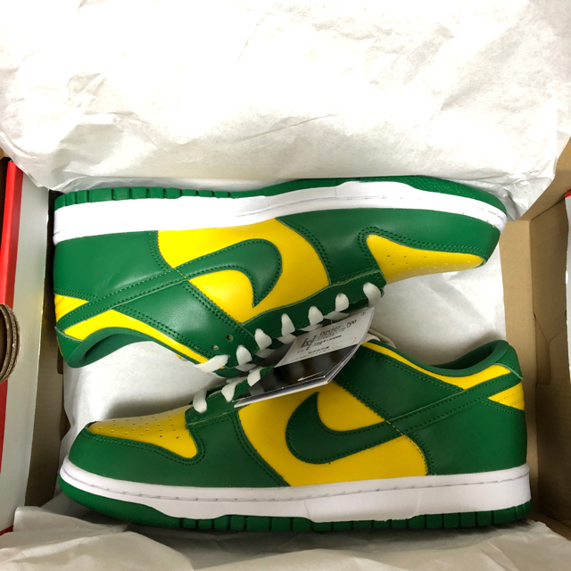 NIKE(ナイキ)のNIKE DUNK LOW SP BRAZIL ダンク ロー ブラジル 26cm メンズの靴/シューズ(スニーカー)の商品写真