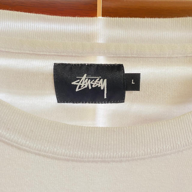 STUSSY(ステューシー)のステューシー　刺繍ロゴ　ヘビーウェイト Tシャツ メンズのトップス(Tシャツ/カットソー(半袖/袖なし))の商品写真