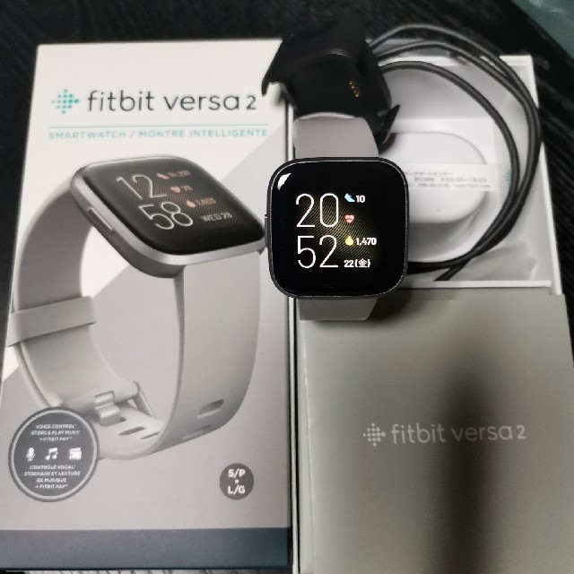 Fitbit versa2 スマートウォッチ Alexa対応 スマホ/家電/カメラのスマートフォン/携帯電話(その他)の商品写真