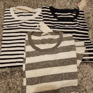 ユニクロ(UNIQLO)のユニクロ　ボーダーTシャツ　新品未使用(Tシャツ/カットソー(半袖/袖なし))