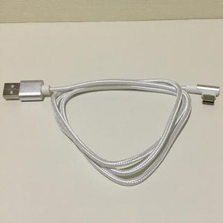 アップル(Apple)の【ほぼ新品】USBケーブル（Type-C）(バッテリー/充電器)