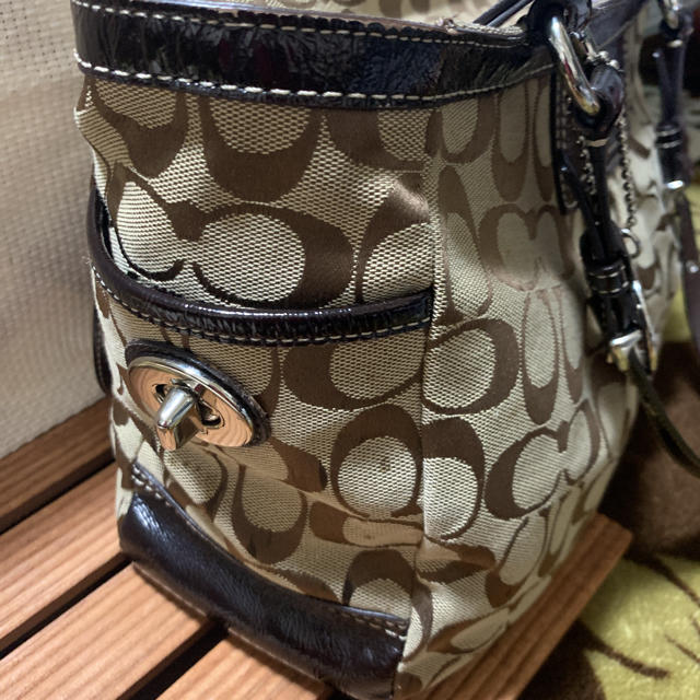 COACH(コーチ)の値下げしました   COACHトートバッグ レディースのバッグ(トートバッグ)の商品写真